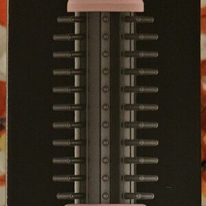 Calista Gogo Mini Round Brush Dual Voltage Heats To 365 Degrees New in Box- Pink